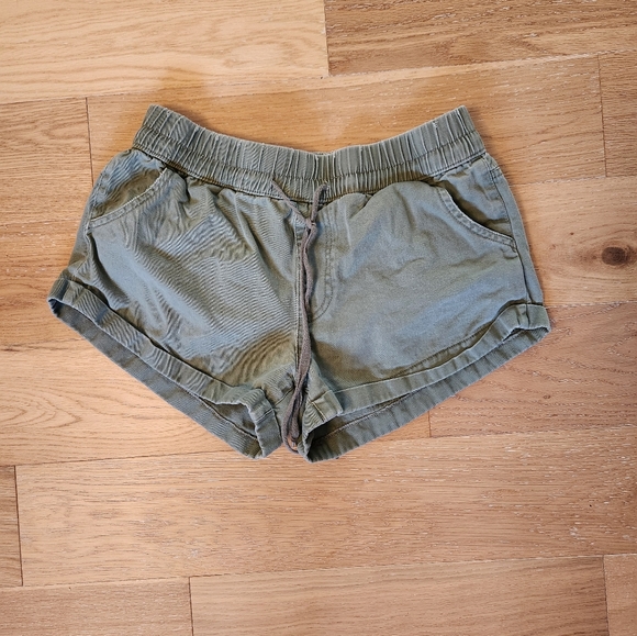 EMPYRE | Ladies shorts - Picture 1 of 5